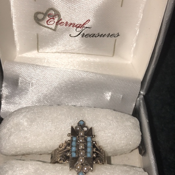 Size 6.5/7 14 karat rose and yellow gold turquoise and seed pearl ring.American - Picture 1 of 3